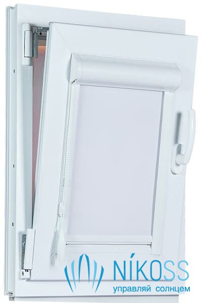 Тканинні ролети закритого типу